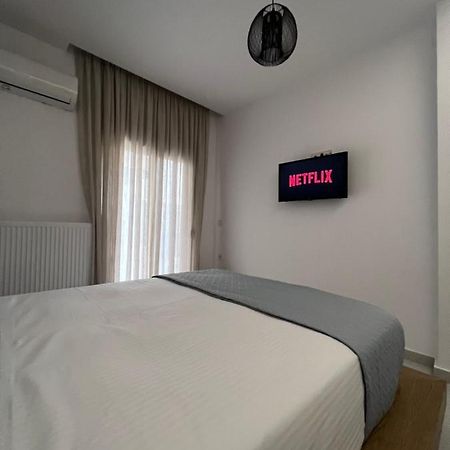Modern Apartment Close To Airport With Gym And Bbq Kandiye Dış mekan fotoğraf